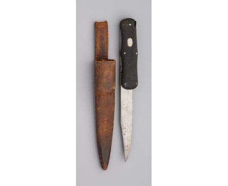 A MILITARY FOLDING LOCK KNIFE, BRIGGS, BENNETT AND NEWTON, SHEFFIELD, CIRCA 1880-90 with folding locking blade stamped with t