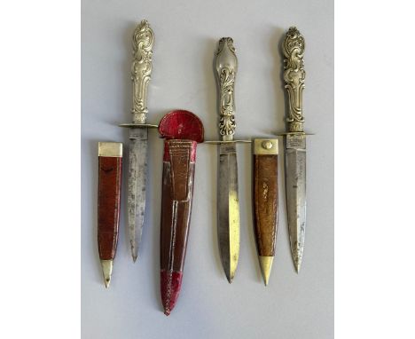 A SMALL DAGGER, ROBERT LINGARD, SHEFFIELD, LATE 19TH/EARLY 20TH CENTURY AND TWO FURTHER SMALL DAGGERS the first with tapering