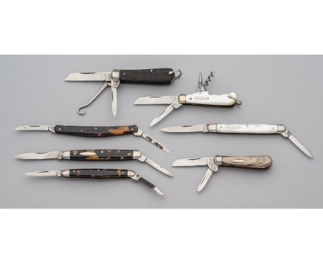 ˜ A MINIATURE POCKET KNIFE, WRAGG & SON, SHEFFIELD, LATE 19TH/20TH CENTURY AND FOUR EXTRA THIN POCKET KNIVES the first with t