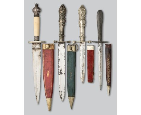 A DIRK, JONATHAN CROOKES, SHEFFIELD, LATE 19TH CENTURY, ANOTHER DIRK, LINGARD, PEACROFT, SHEFFIELD AND TWO FURTHER DIRKS, LAT