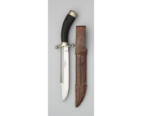 A BOWIE KNIFE, JOSEPH RODGERS &amp; SONS, NO. 6 NORFOLK ST., SHEFFIELD, LATE 19TH CENTURY with straight blade formed with a c