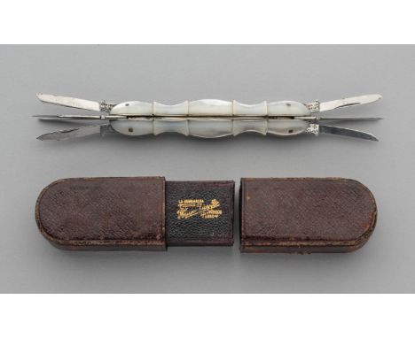 A FINE AND VERY RARE SMALL BARREL POCKET KNIFE, JOSEPH RODGERS, MAKERS TO HIS MAJESTY, NO. 6 NORFOLK STREET, SHEFFIELD, LATE 