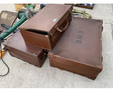 THREE VINTAGE LEATHER TRAVEL CASES 