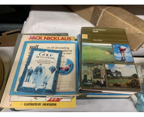 A LARGE QUANTITY OF VINTAGE GOLFING BOOKS 