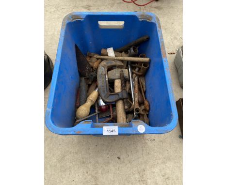 AN ASSORTMENT OF TOOLS TO INCLUDE SPANNERS AND A G CLAMP ETC 