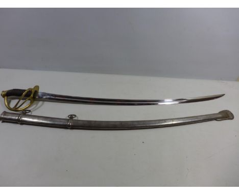 A CAVALRY SWORD AND SCABBARD OF UNKNOWN AGE, 87CM BLADE, PIERCED BRASS GUARD 