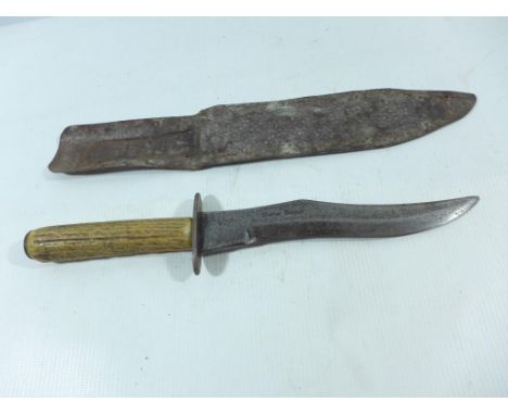 A SIBERIAN SKINNER KNIFE AND SCABBARD, 19CM BLADE 