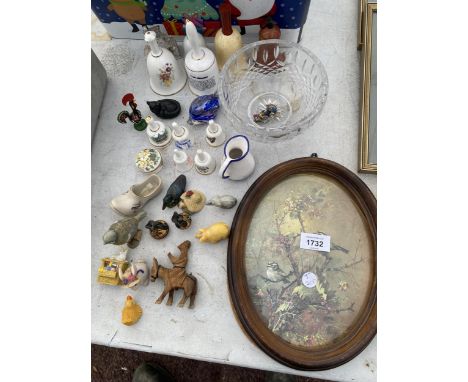 AN ASSORTMENT OF ITEMS TO INCLUDE CERAMIC BELLS, A FRAMED PRINT AND A GLASS BOWL ETC 