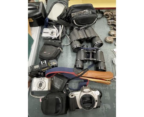 A QUANTITY OF CAMERAS TO INCLUDE A CANON POWERSHOT A520, KONICA MINOLTA E500, PANASONIC HDC-SD60, ETC PLUS A TRIPOD AND TWO P