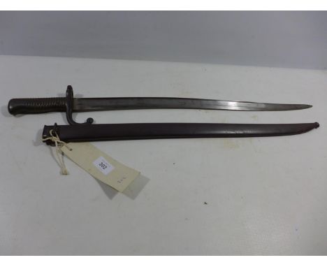 A FRENCH CHASSEPOT BAYONET AND SCABBARD, 57CM BLADE DATED 1870 