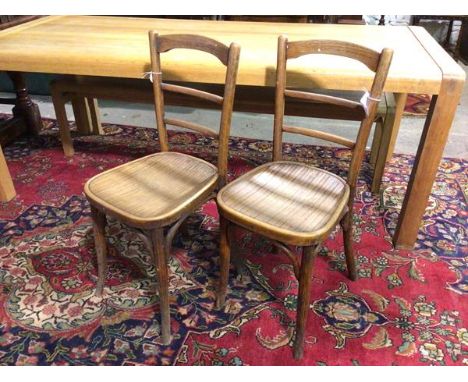 An early 20thc bentwood beech side chair with ladder back (87cm x 37cm x 40cm)