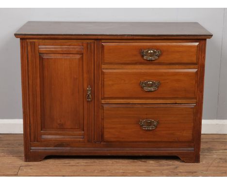 A Victorian carved mahogany sideboard. Approx. dimensions 107cm x 51cm x 75cm.