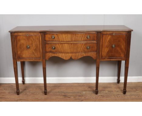 A Regency style mahogany sideboard with fluted supports Hx93cmWx161cmDx48cm