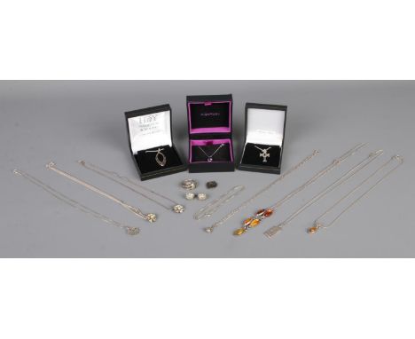 A collection of silver and white metal jewellery, to include celtic cross pendant on chain, aberlone ring, amber coloured nec