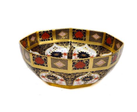 A Royal Crown Derby Imari octagonal bowl, pattern 1128, printed mark, date code for 1979, 20.5cm wideFirst quality, no damage