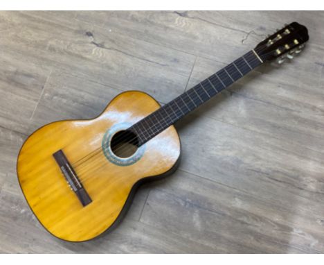 Vintage acoustic 6-string guitar