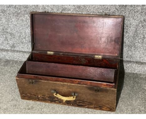 Vintage oblong tool chest with inner pull out section