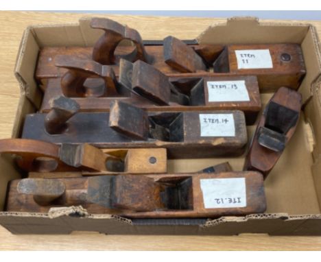 Four large vintage woodworking planes plus 2 more planes (smaller in size)