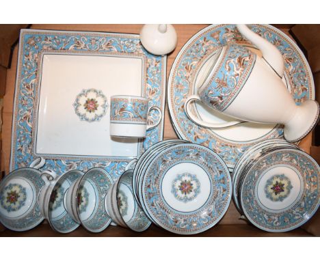Wedgwood Florentine / Turquoise Florentine pattern tea ware to include a coffee pot, 2 dinner plates, a square cake plate, 4 