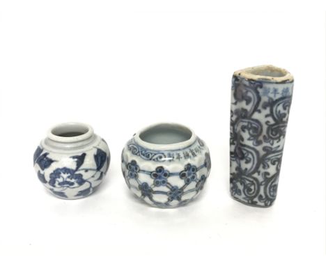Ceramic Chinese blue &amp; white bird feeders , no obvious large damage or restoration. 4 to 9cm tall. postage cat D