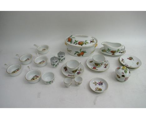 A collection of Royal Worcester 'Evesham' pattern tea and dinnerwares