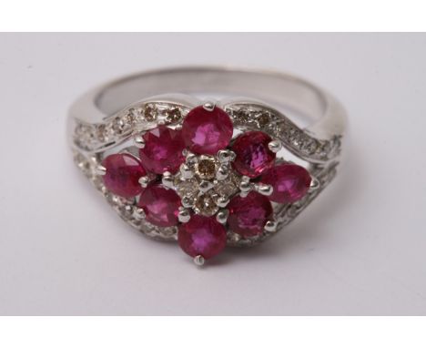 Ruby & diamonds ring 14ct