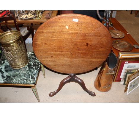 A George III mahogany snap top tripod occasional table  AF