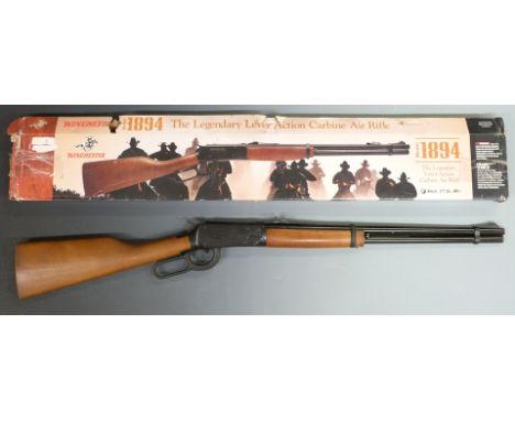 Daisy Winchester Model 1894 .177 underlever carbine air rifle with adjustable sights and wooden stock, in original box, NVSN&