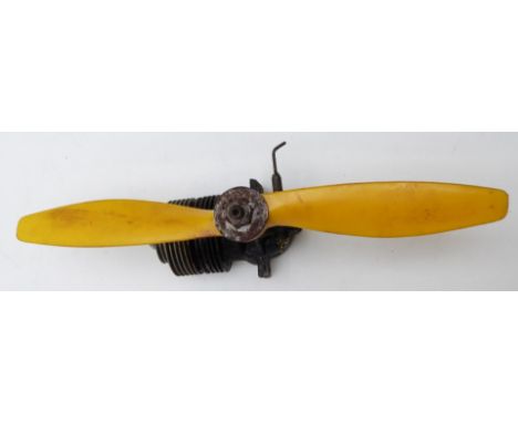 Yulon or similar vintage glow ignition model aircraft engine