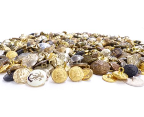 Collection of buttons, mainly military including Royal Engineers, Royal Army Ordnance Corps, 1977 Jubilee etc