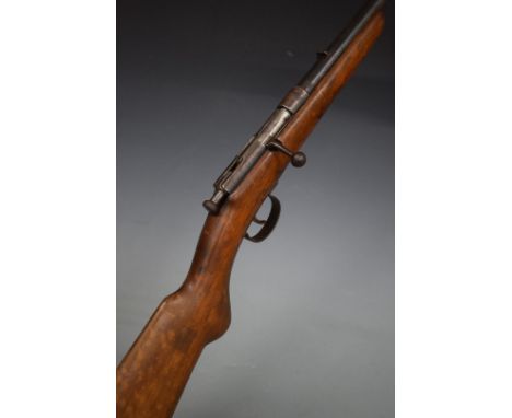 Victor Model III/1 9mm bolt-action garden gun with semi-pistol grip, alignment sights and 18 inch barrel, overall length 81cm