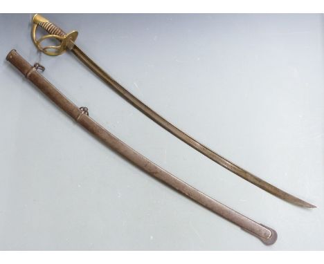 US Civil War sword with metal scabbard, marked U.S. 1864/Chelmsford Mass, blade length 88cm