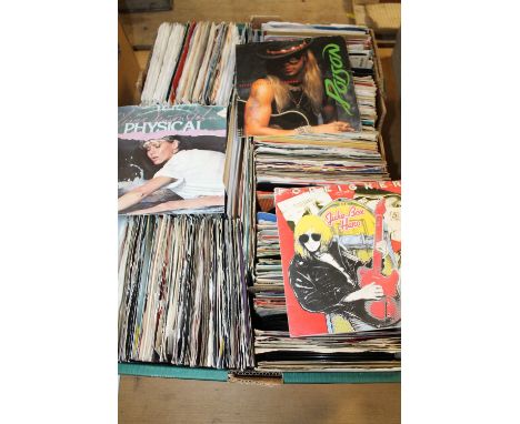 A TRAY OF 7" SINGLES TO INCLUDE T REX, JAPAN, ELVIS, ROLLING STONES ETC