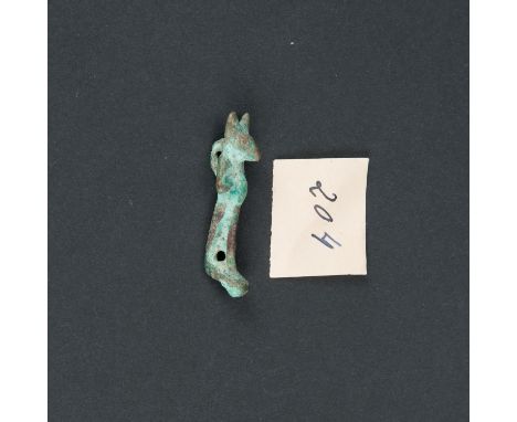 Egypt Amulet Duamutef, Bronze cast, verdis gris,  two eylets, late periode 7.-3. B.C.E., 4 cm longThe hammer price will go di