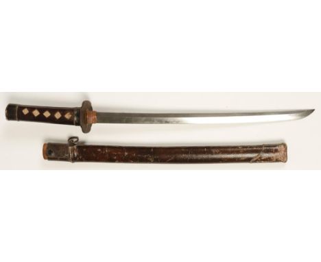 A SECOND WORLD WAR ISSUE JAPANESE KATANA, with leather scabbard and leather and shagreen grip, 31"