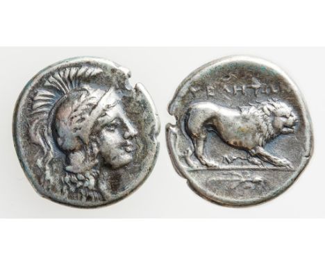 GREEK, LUCANIA, VELIA. AR DIDRACHM, FOURTH CENTURY B.C. Head of Athena wearing a crested attic helmet decorated with a wreath