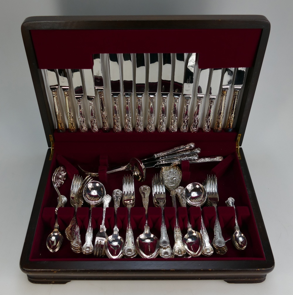 Cased Cutlery Set - Kings Pattern. Large quantity.