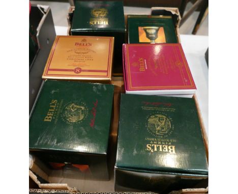 A collection of sealed Wade Bells Scotch Whisky decanters to include - 1994 Christmas decanter 1993 similar decanter, a Ltd. 