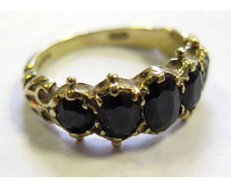 9ct Gold Ring set with 5 large Sapphires size K weight 3.3 grams