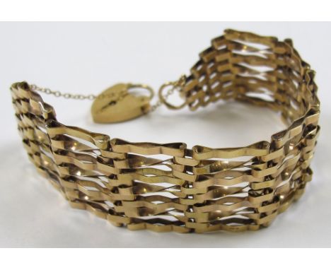Seven bar 9ct gold gate bracelet, weight approx 17.4g