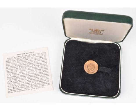 Queen Elizabeth II, Half-Sovereign, 1965, Isle of Man. Queen Elizabeth II, Half-Sovereign, 1965, Isle of Man, Pobjoy Mint, Bi