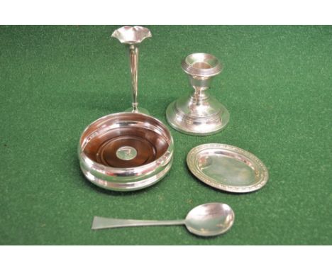 Quantity of silver items to comprise: wine bottle coaster, oval shaped trinket dish, bud vase - 4.5" tall, jam spoon and a ca