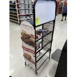PORTABLE WIRE DISPLAY ON CASTERS