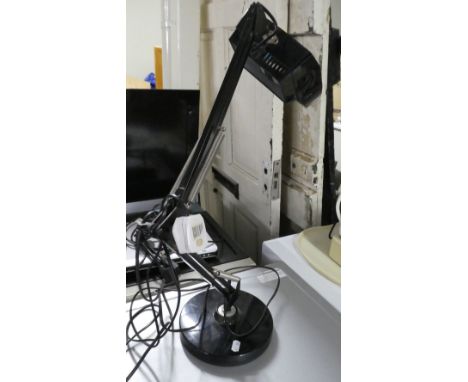 A Magnifying Work Lamp 