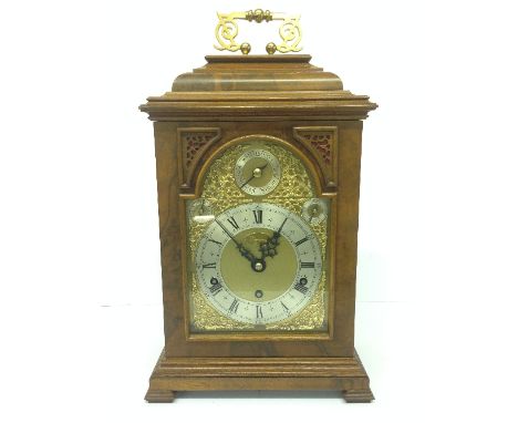 A late 20th century Garrard 18th century style walnut chiming bracket clock by Elliott of London, with Whittington, Westminst