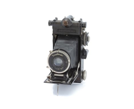 A Voigtlander Prominent 6x9 Rangefinder Camera,1933, black, serial no. D964687, with Voigtlander Hellar f/4.5 105mm lens, bla