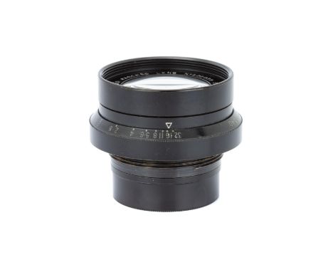 A Taylor Hobson Cooke Speed Panchro f/2 58mm Lens,black, serial no. 202059, body, VG, elements, VG, some very light internal 