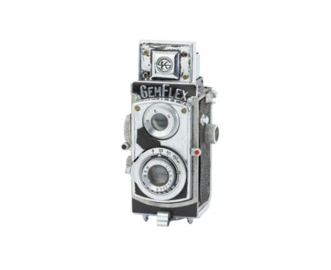 A Showa Kogaku Gemflex II Sub-Miniature Camera,1949, chrome, serial no. 10886, body, F-G, shutter working, leatherette missin