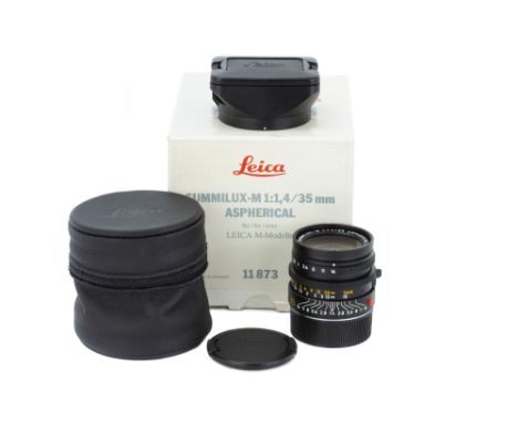 A Leitz Summilux-M Double Aspherical f/1.4 35mm Lens,1988, black, serial no. 3460952, body, VG-E, elements, VG-E, some very l