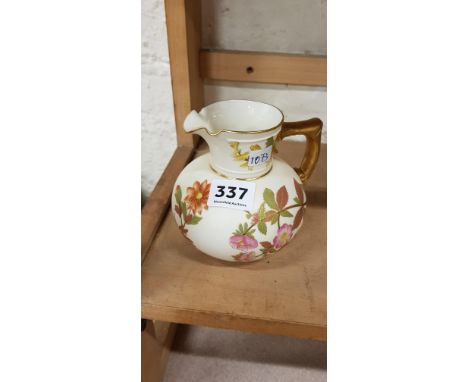 ROYAL WORCESTER JUG